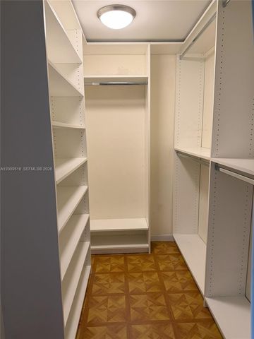 10467 Sunrise Lakes Boulevard 205, Sunrise, FL 33322
