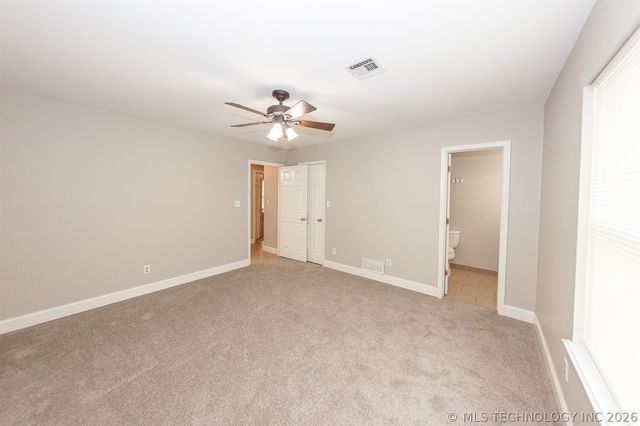 8923 N 119th East Avenue, Owasso, OK 74055