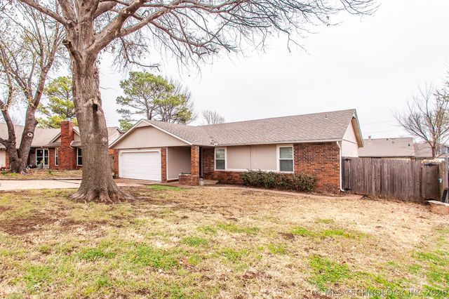 8923 N 119th East Avenue, Owasso, OK 74055
