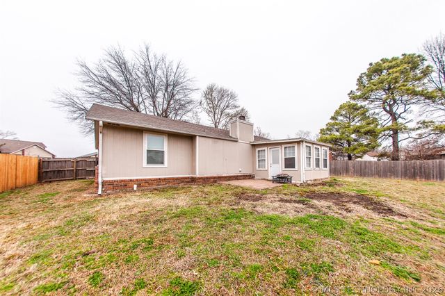 8923 N 119th East Avenue, Owasso, OK 74055