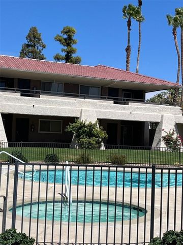 420 N Villa Court 211, Palm Springs, CA 92262