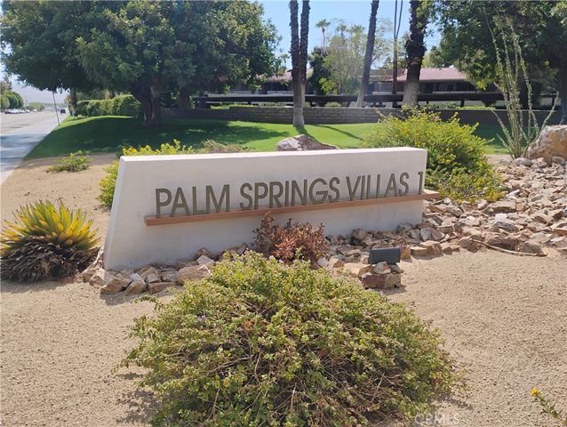 420 N Villa Court 211, Palm Springs, CA 92262