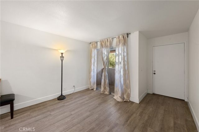 420 N Villa Court 211, Palm Springs, CA 92262
