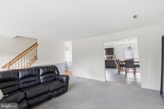 9089 HARDESTY DR, Clinton, MD 20735