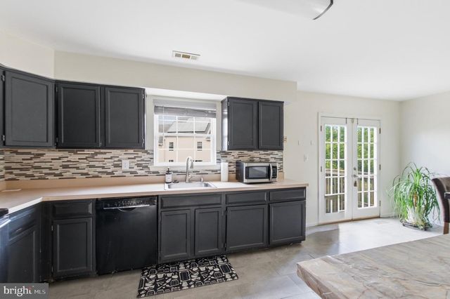 9089 HARDESTY DR, Clinton, MD 20735