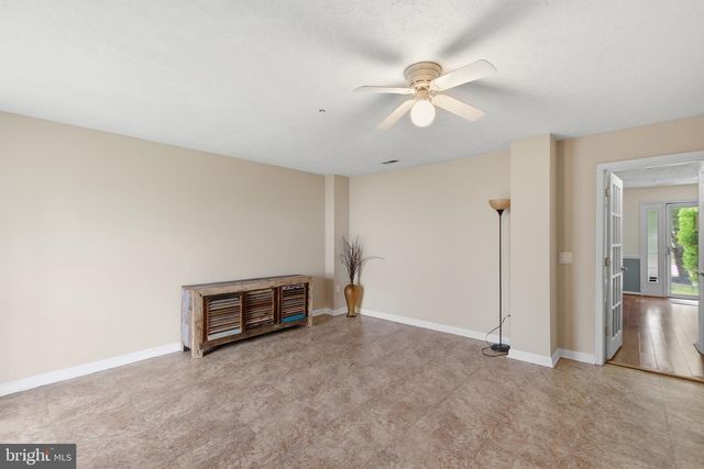 9089 HARDESTY DR, Clinton, MD 20735