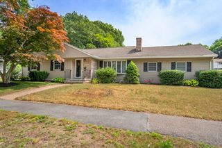 311 Cedar Brook Rd, Lynn, MA 01904
