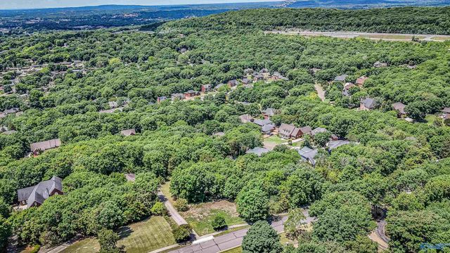 4025 High Mountain Road, Huntsville, AL 35811