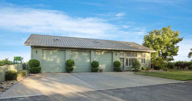 18050 N Tretheway Rd, Lockeford, CA 95237