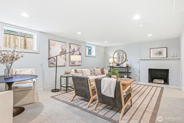 10002 9th Avenue NW, Seattle, WA 98177