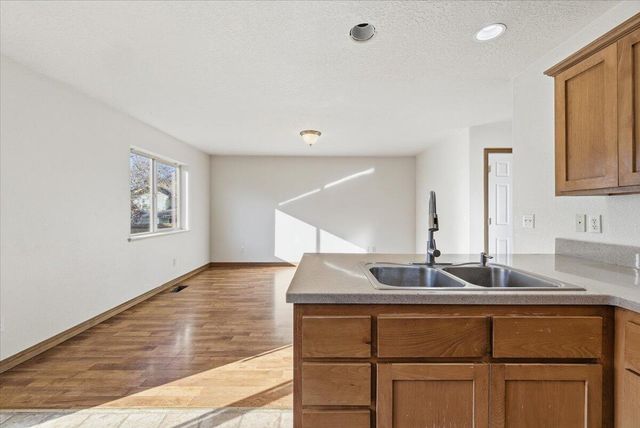 945 Win Way, Eagle Point, OR 97524