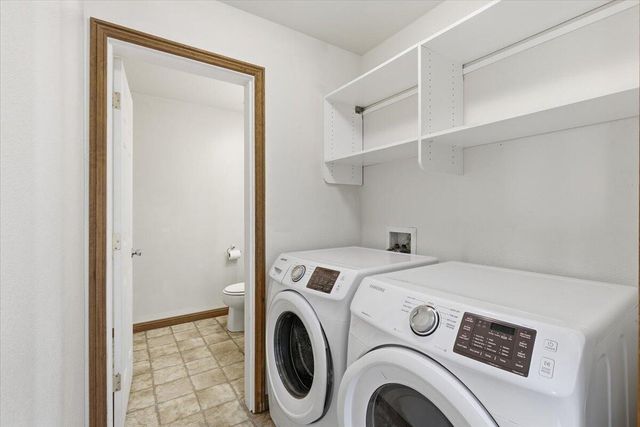 945 Win Way, Eagle Point, OR 97524