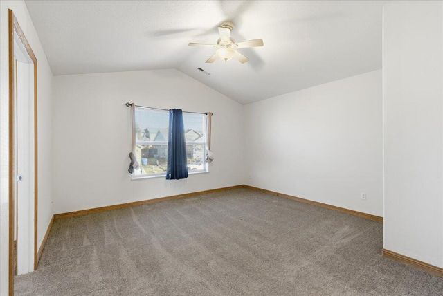 945 Win Way, Eagle Point, OR 97524