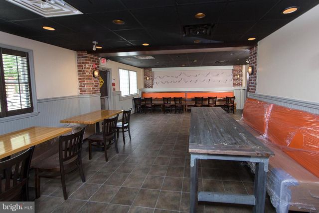 1145 EASTON RD, Abington, PA 19001