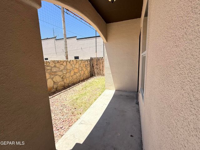 8931 Marks Drive C, El Paso, TX 79904