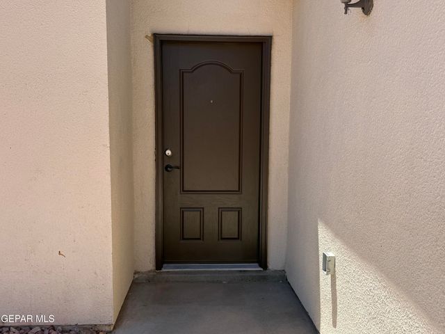 8931 Marks Drive C, El Paso, TX 79904