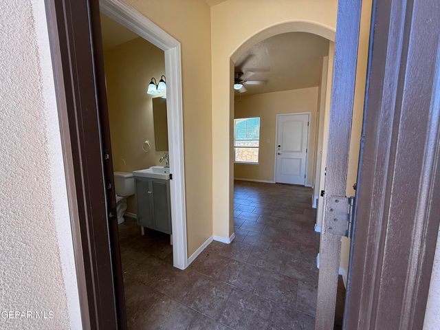 8931 Marks Drive C, El Paso, TX 79904