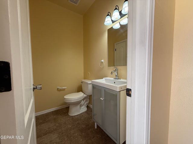 8931 Marks Drive C, El Paso, TX 79904
