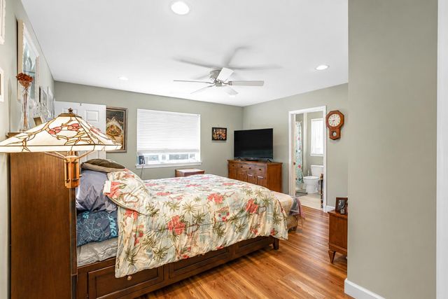 122 NW Rook Drive, Grants Pass, OR 97526