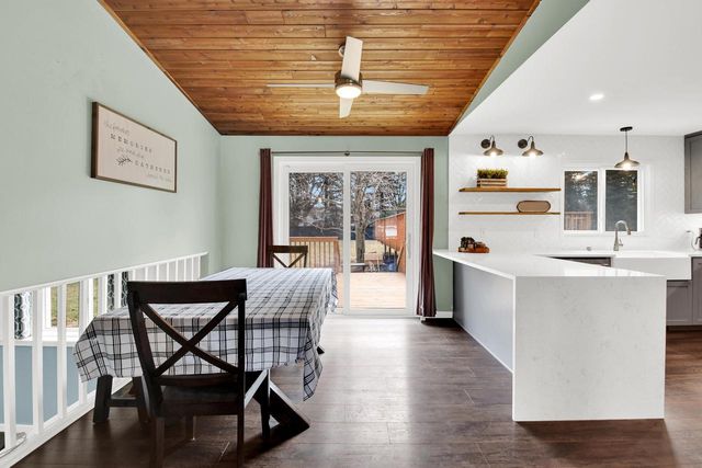 1759 Davids View DRIVE, West Bend, WI 53090