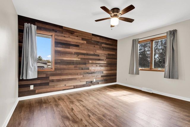 1759 Davids View DRIVE, West Bend, WI 53090