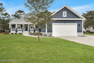 5016 Robert Ruark Drive SE, Southport, NC 28461