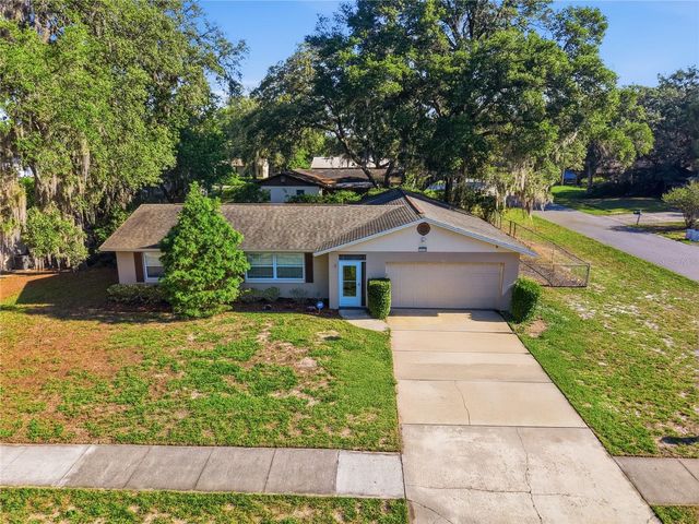 1111 HELEN DRIVE, Deland, FL 32720