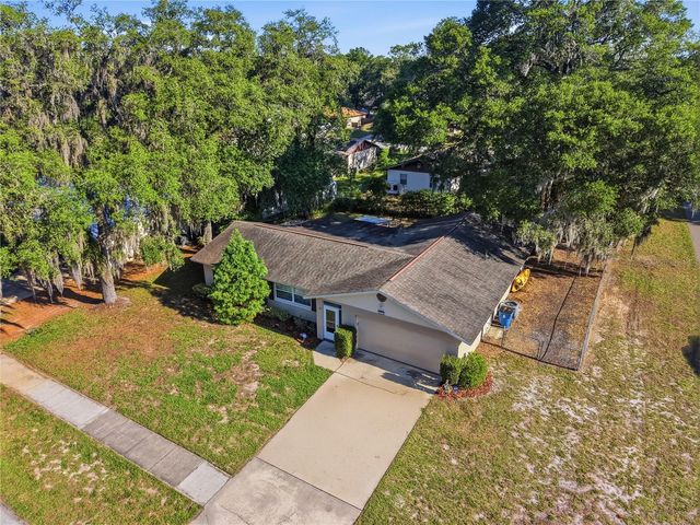 1111 HELEN DRIVE, Deland, FL 32720
