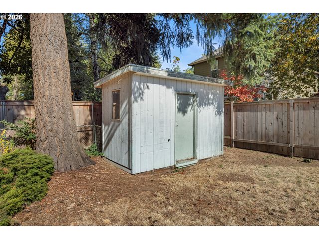 4815 Se FLAVEL Dr, Portland, OR 97206