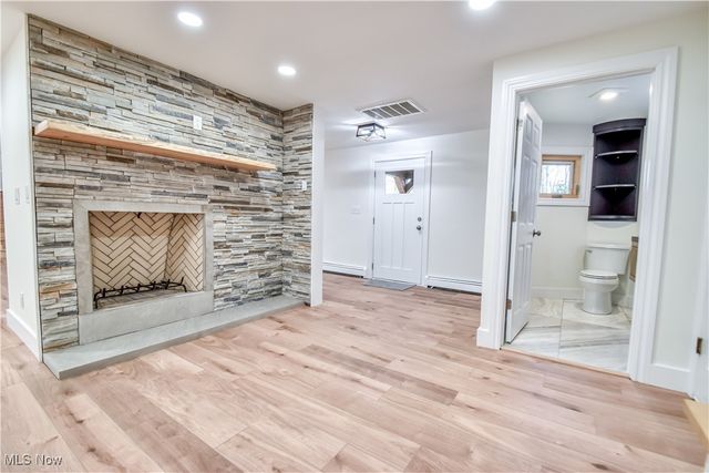 17460 Trillium Drive, Chagrin Falls, OH 44023