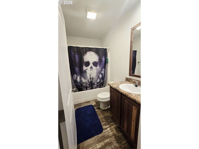 900 N 15TH Ave, Elgin, OR 97827