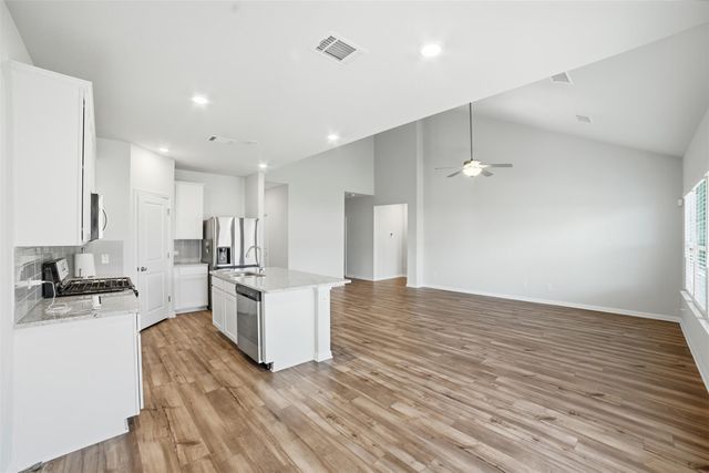 106 Osier Pass, Hutto, TX 78634