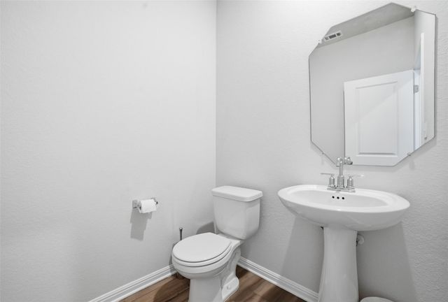 106 Osier Pass, Hutto, TX 78634