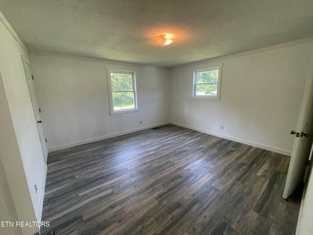 535 Belcher Gap Rd, Madisonville, TN 37354