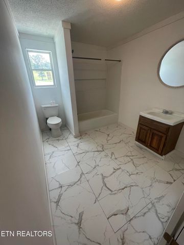 535 Belcher Gap Rd, Madisonville, TN 37354