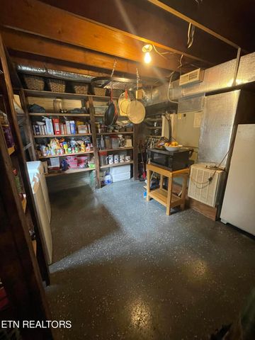 535 Belcher Gap Rd, Madisonville, TN 37354