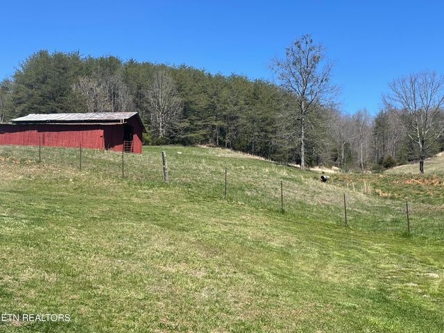 535 Belcher Gap Rd, Madisonville, TN 37354