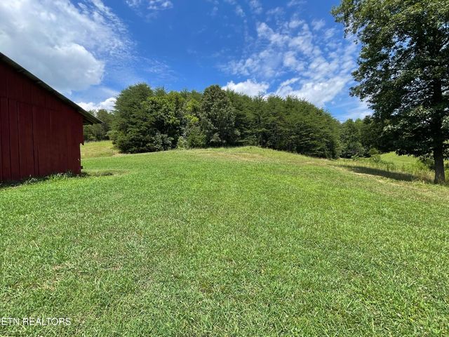 535 Belcher Gap Rd, Madisonville, TN 37354