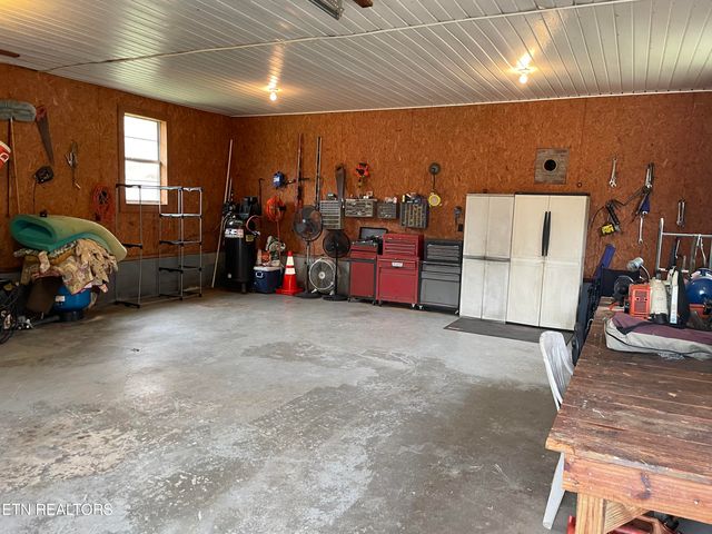 535 Belcher Gap Rd, Madisonville, TN 37354