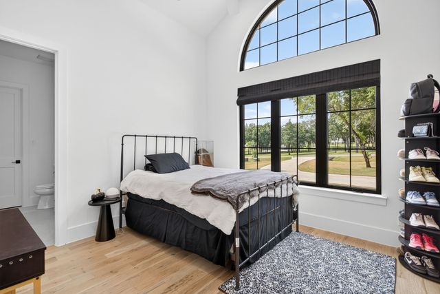 536 Royal Santana Run, Weatherford, TX 76087