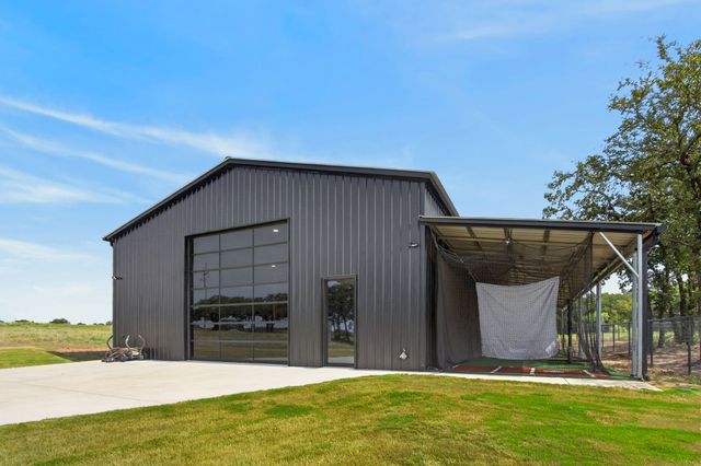 536 Royal Santana Run, Weatherford, TX 76087