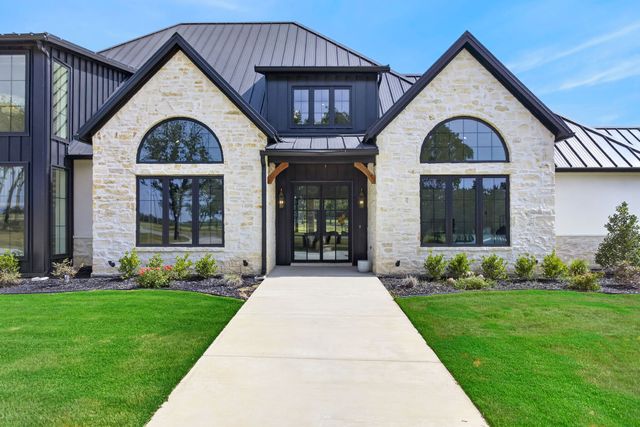 536 Royal Santana Run, Weatherford, TX 76087