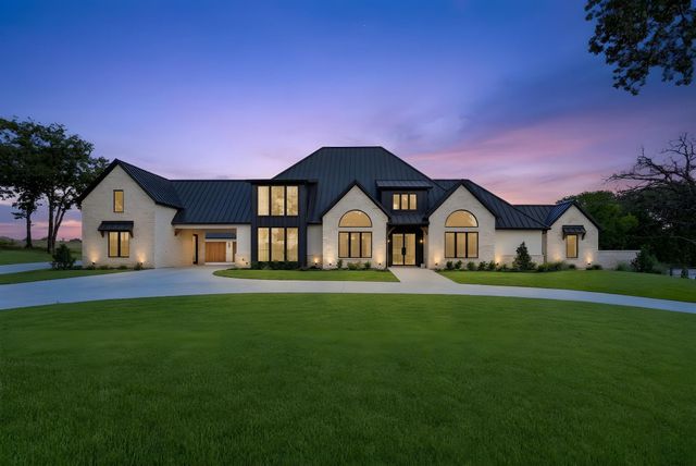 536 Royal Santana Run, Weatherford, TX 76087