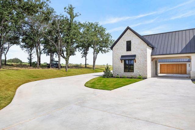 536 Royal Santana Run, Weatherford, TX 76087