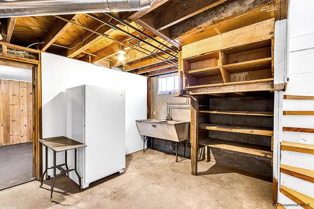 1208 E 22ND ST, Cheyenne, WY 82001