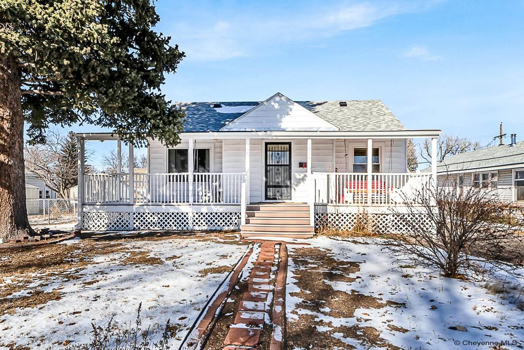 1208 E 22ND ST, Cheyenne, WY 82001