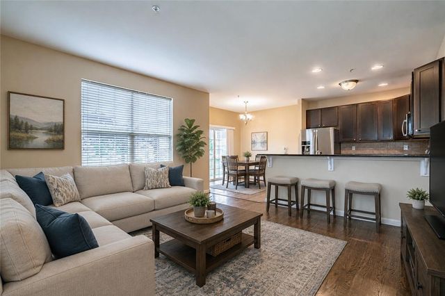 233 Snapdragon Way, Upper Macungie Twp, PA 18104