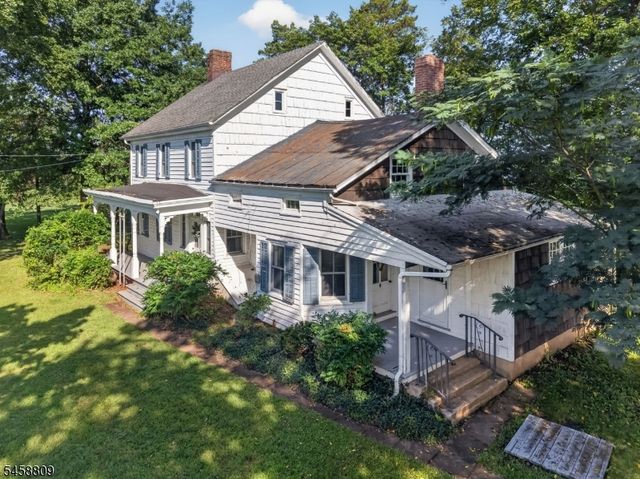 240 Willow Rd, Hillsborough Twp., NJ 08844
