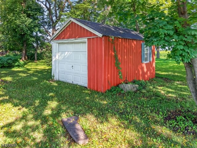 240 Willow Rd, Hillsborough Twp., NJ 08844