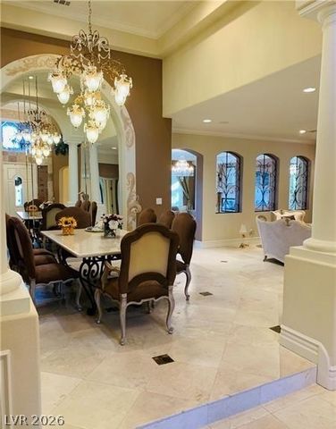 9325 Queen Charlotte Drive, Las Vegas, NV 89145